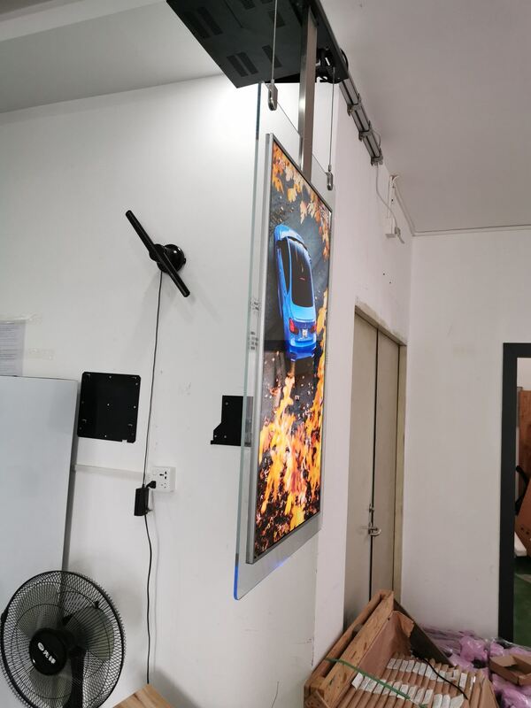 Цифровые вывески с мультитач экраном и углом обзора 178 градусов, обеспечивающие производительность и улучшенную визуальную привлекательность в общественных местах